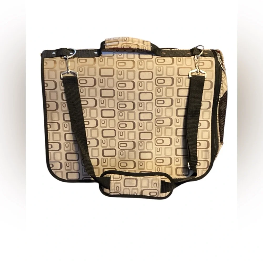 Stylish Soft Pet Carrier Small Dog, Cat Excellent Condition